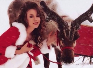 The 25 Best Christmas Songs Of All Time