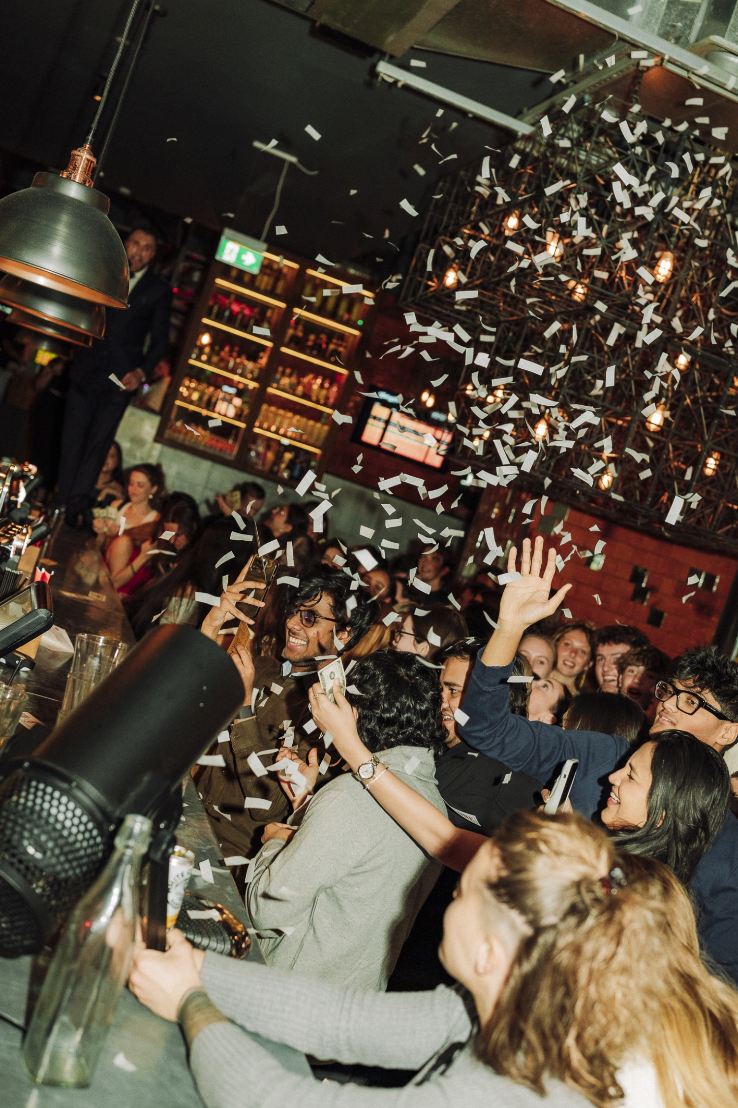 SINTILLATE Bank Holiday Bottomless Party Brunch at The 411