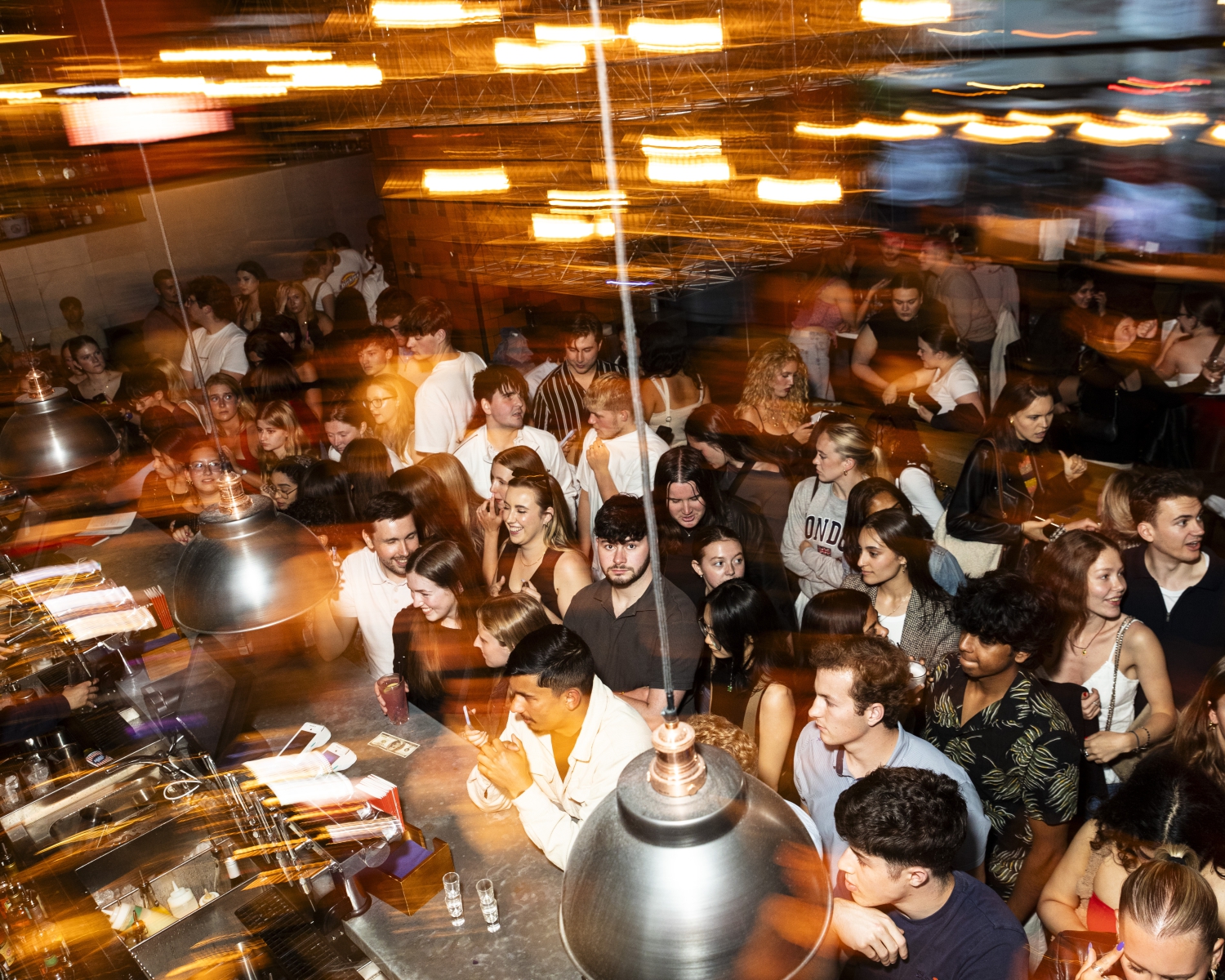 SINTILLATE Bank Holiday Bottomless Party Brunch at The 411