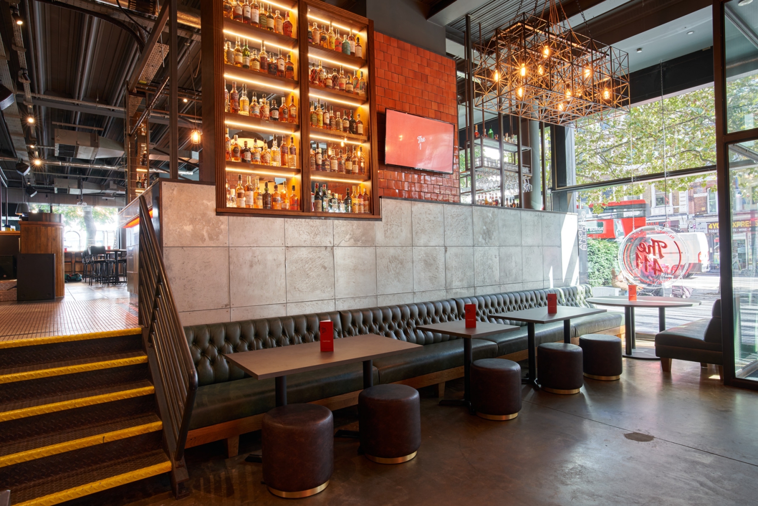 SINTILLATE Bank Holiday Bottomless Party Brunch at The 411