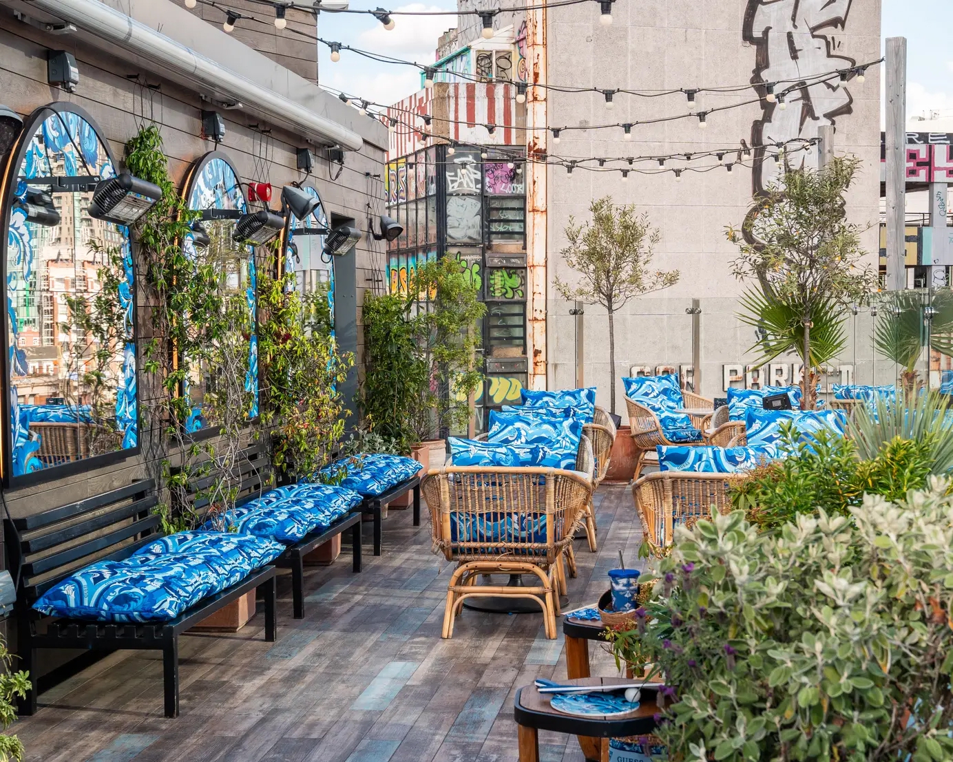 SINTILLATE Bottomless Brunch at 45th & 7th