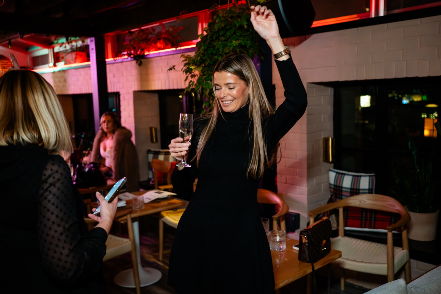 SINTILLATE Bottomless Brunch at 45th & 7th