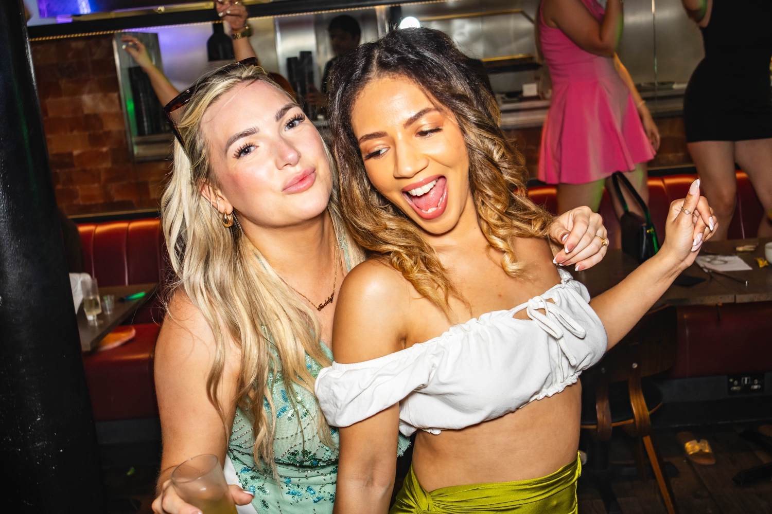 SINTILLATE Bottomless Brunch at BRIX