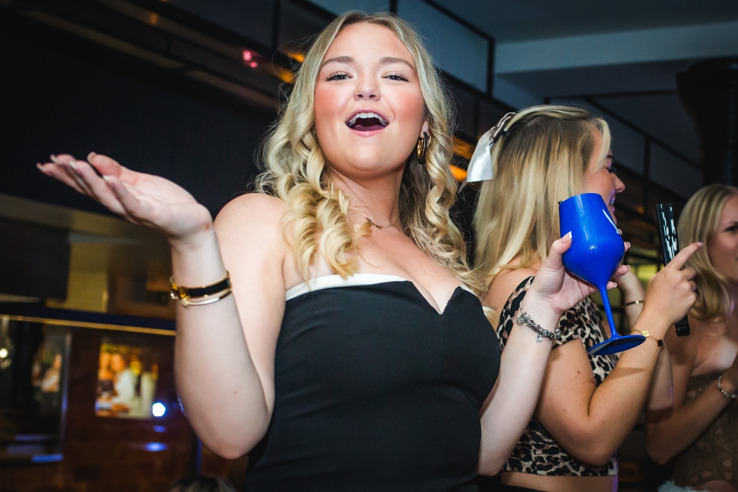 SINTILLATE Bottomless Brunch at BRIX