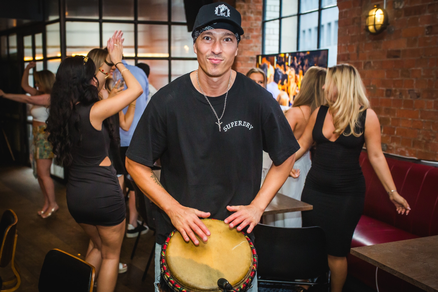SINTILLATE Bottomless Brunch at BRIX