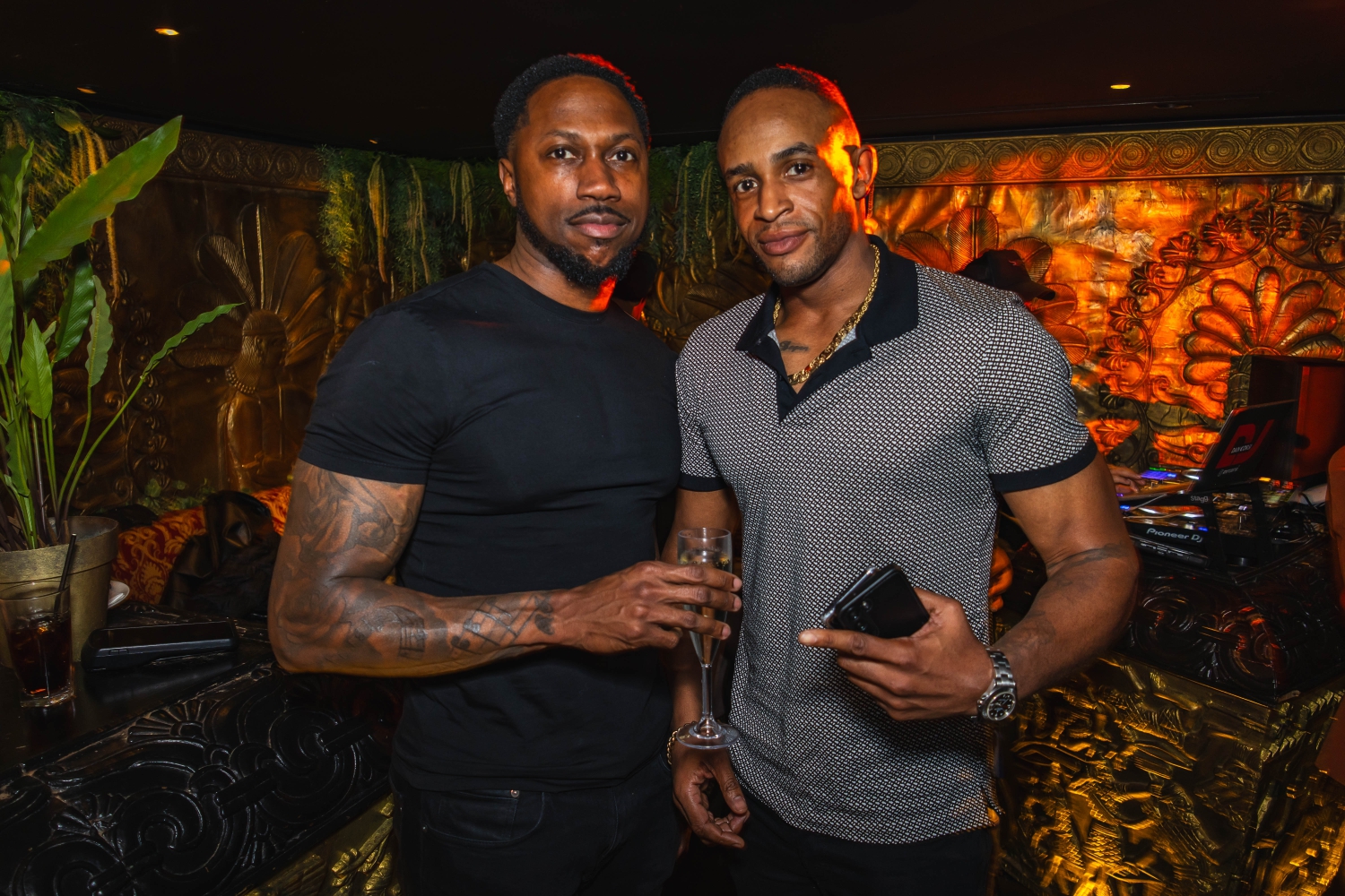 SINTILLATE Bottomless Brunch at Gilgamesh