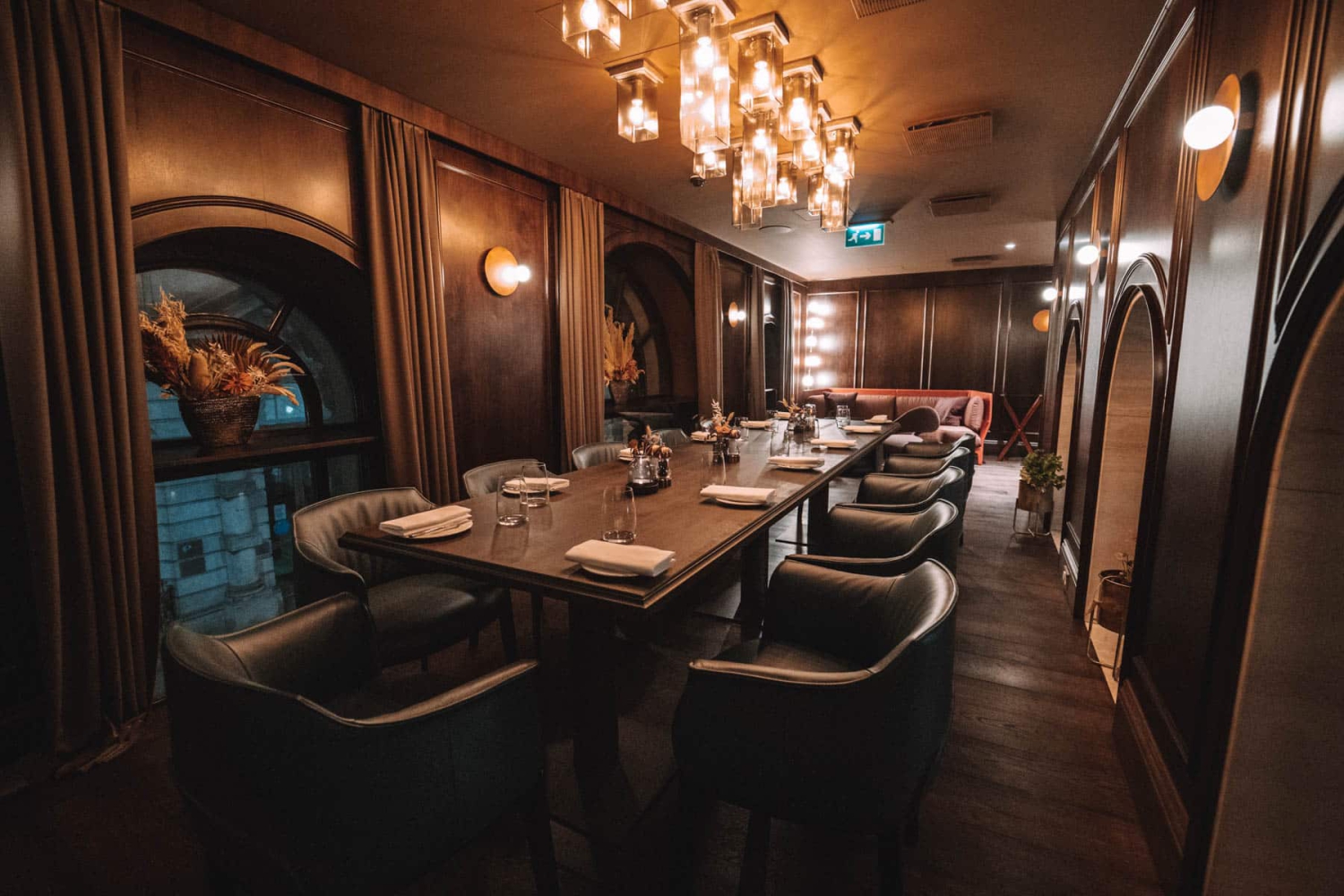 SINTILLATE Bottomless Brunch at Piazza Italiana