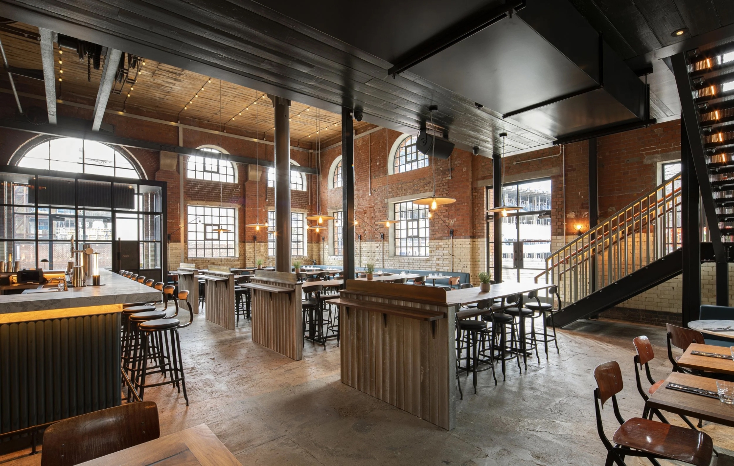 SINTILLATE Bottomless Brunch at The Light Bar