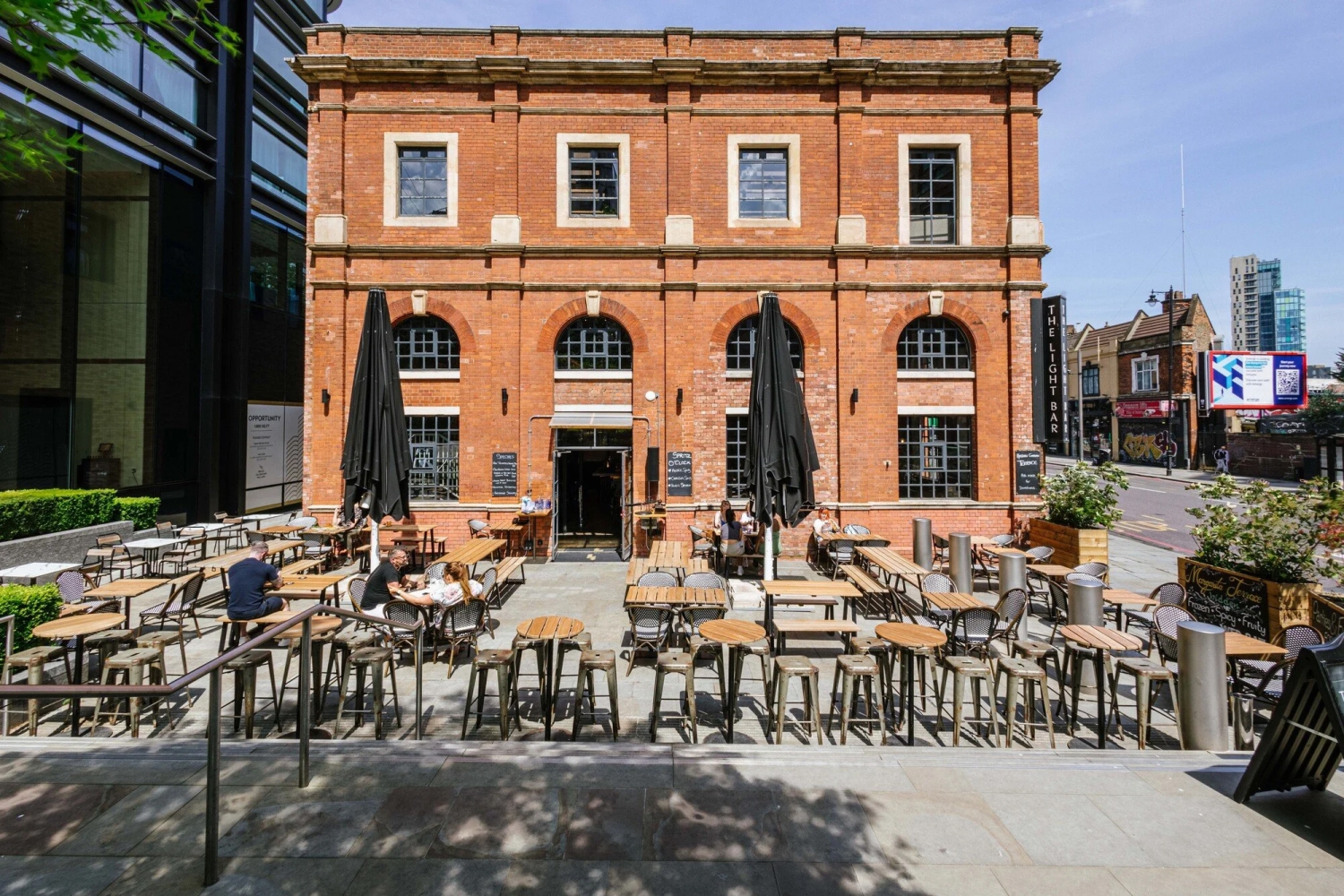 SINTILLATE Bottomless Brunch at The Light Bar