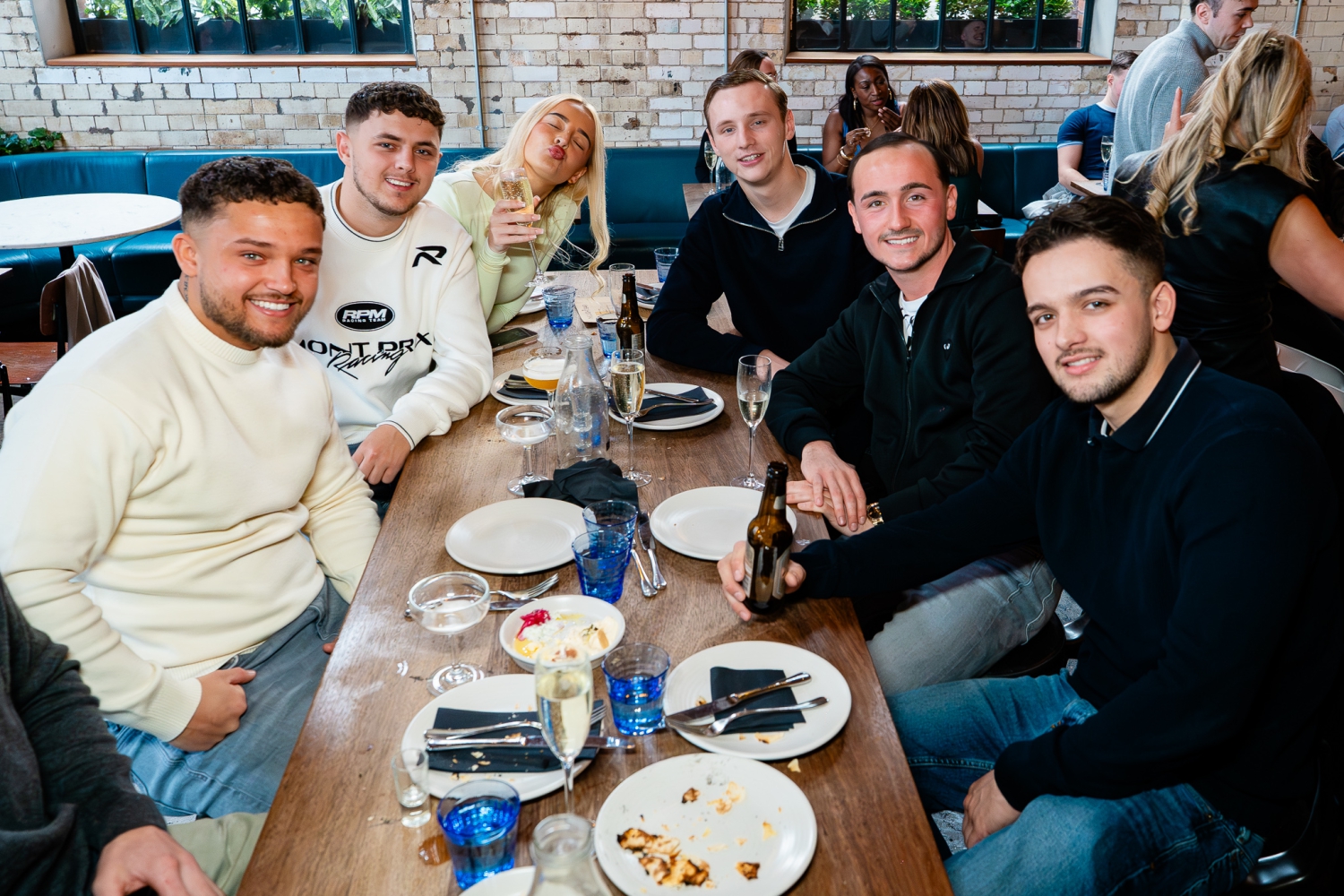 SINTILLATE Bottomless Brunch at The Light Bar