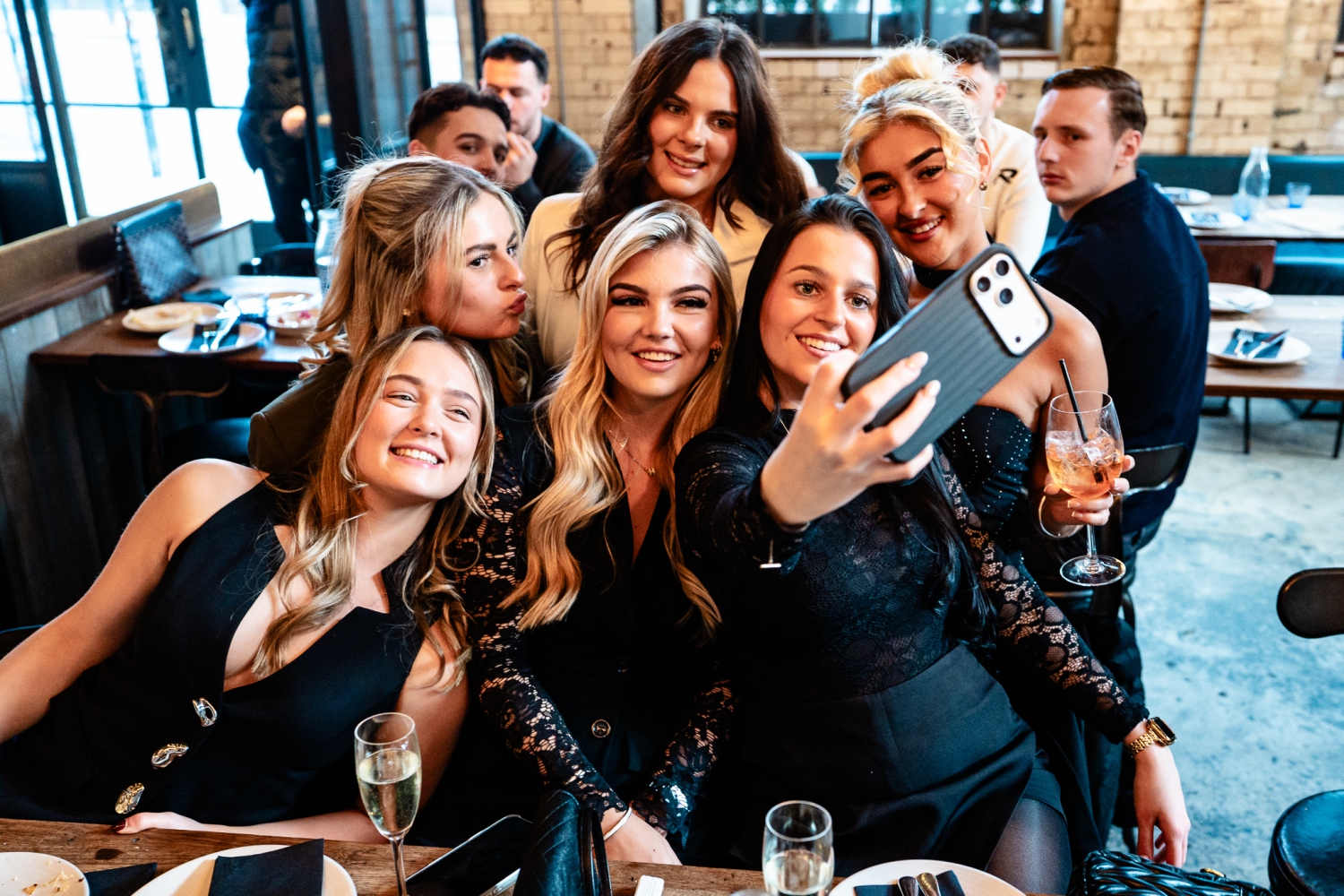 SINTILLATE Bottomless Brunch at The Light Bar