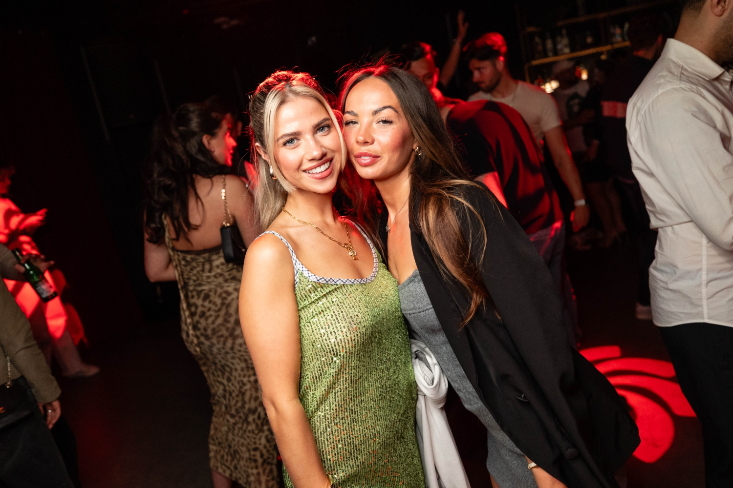 SINTILLATE Bottomless Party Brunch at Eadn