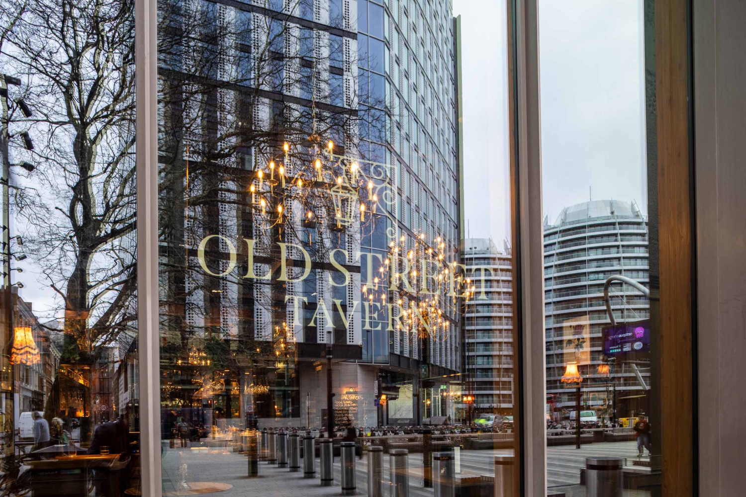 SINTILLATE Bottomless Party Brunch at Old Street Tavern