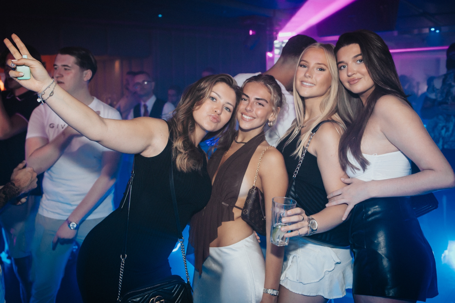 SINTILLATE Bottomless Party Brunch at Sinners