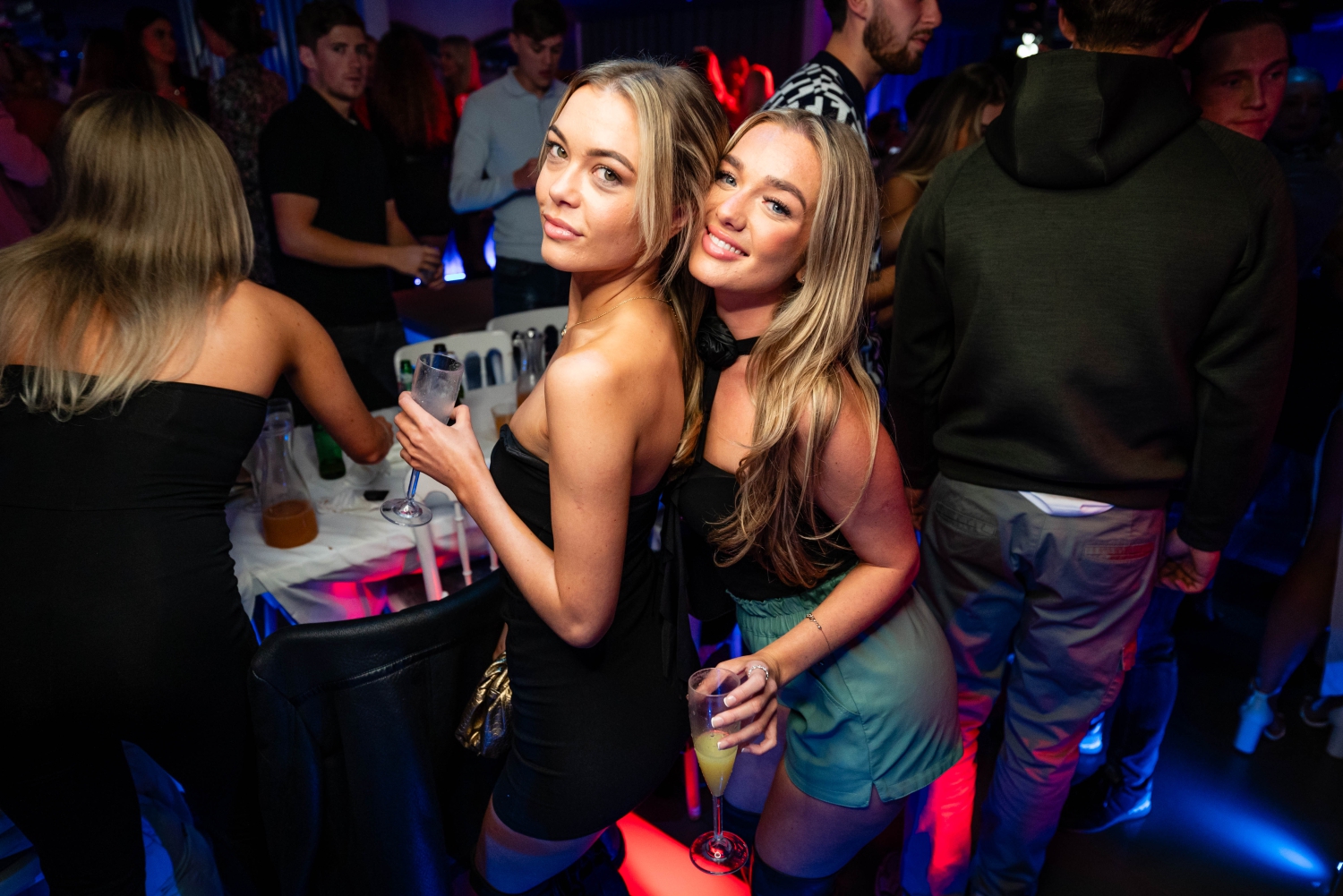SINTILLATE Bottomless Party Brunch at Sinners