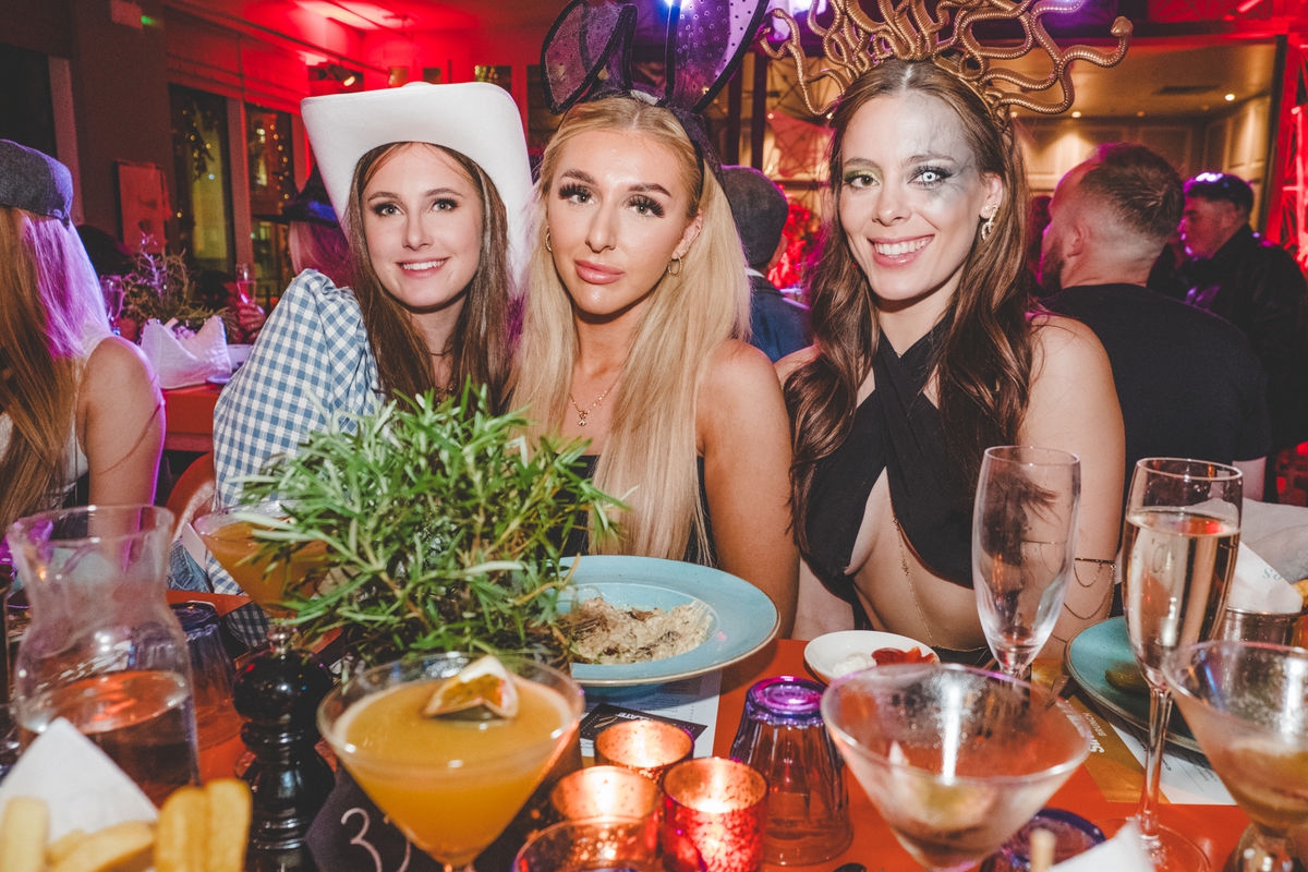 SINTILLATE Bottomless Party Brunch at The Anthologist