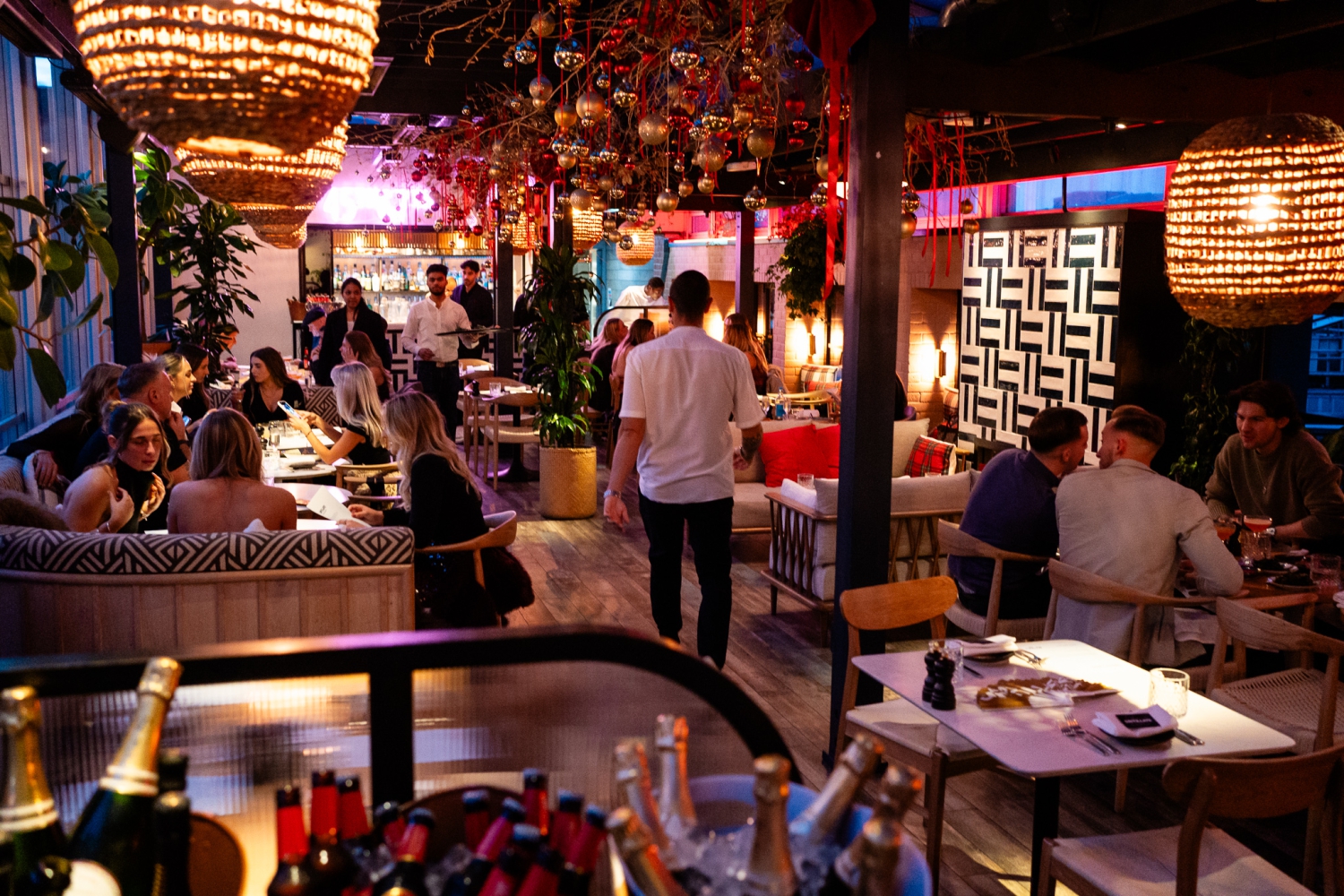 SINTILLATE Night Brunch at 45TH & 7TH