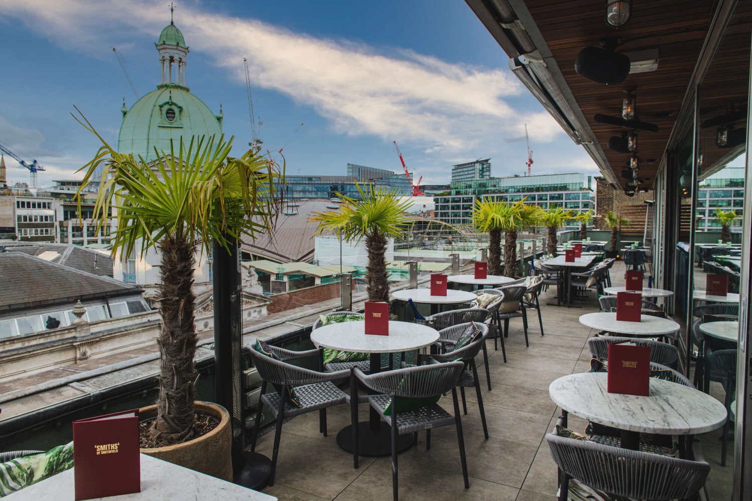 SINTILLATE Night Brunch at 'Smiths' of Smithfield