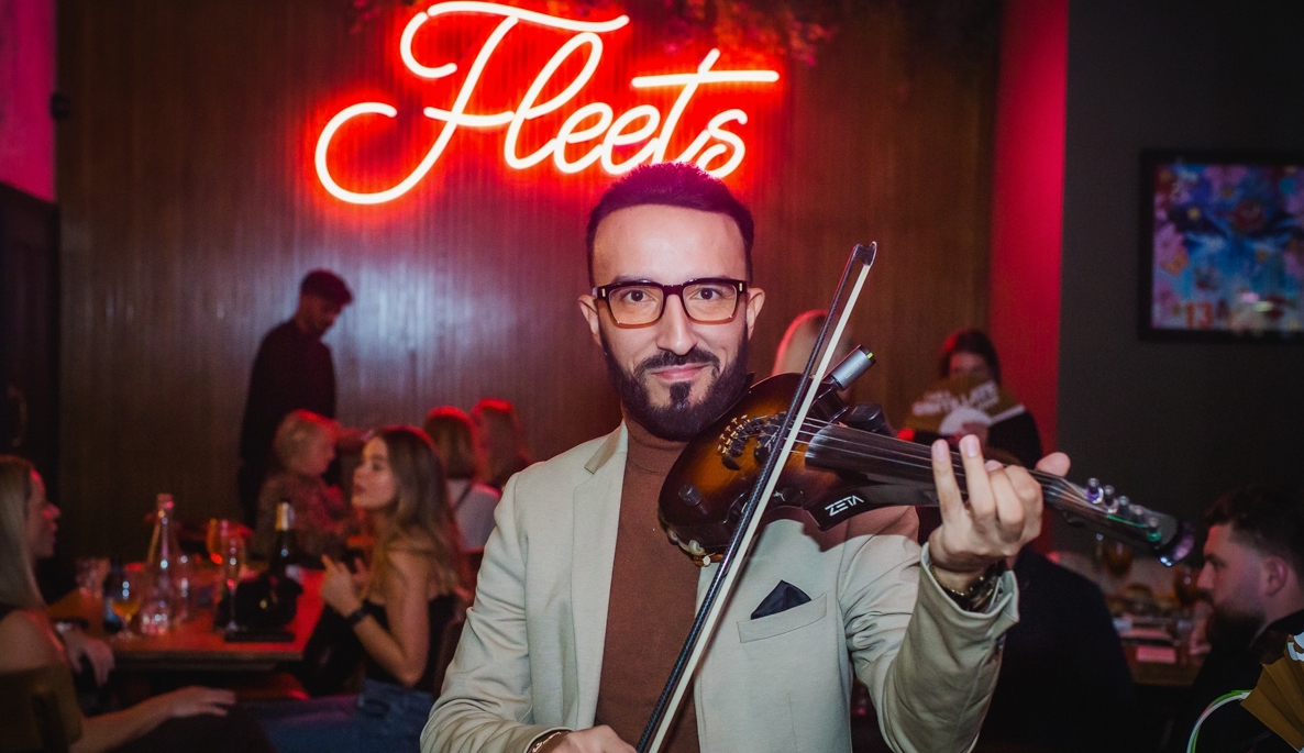 SINTILLATE NYE Bottomless Brunch at Fleets